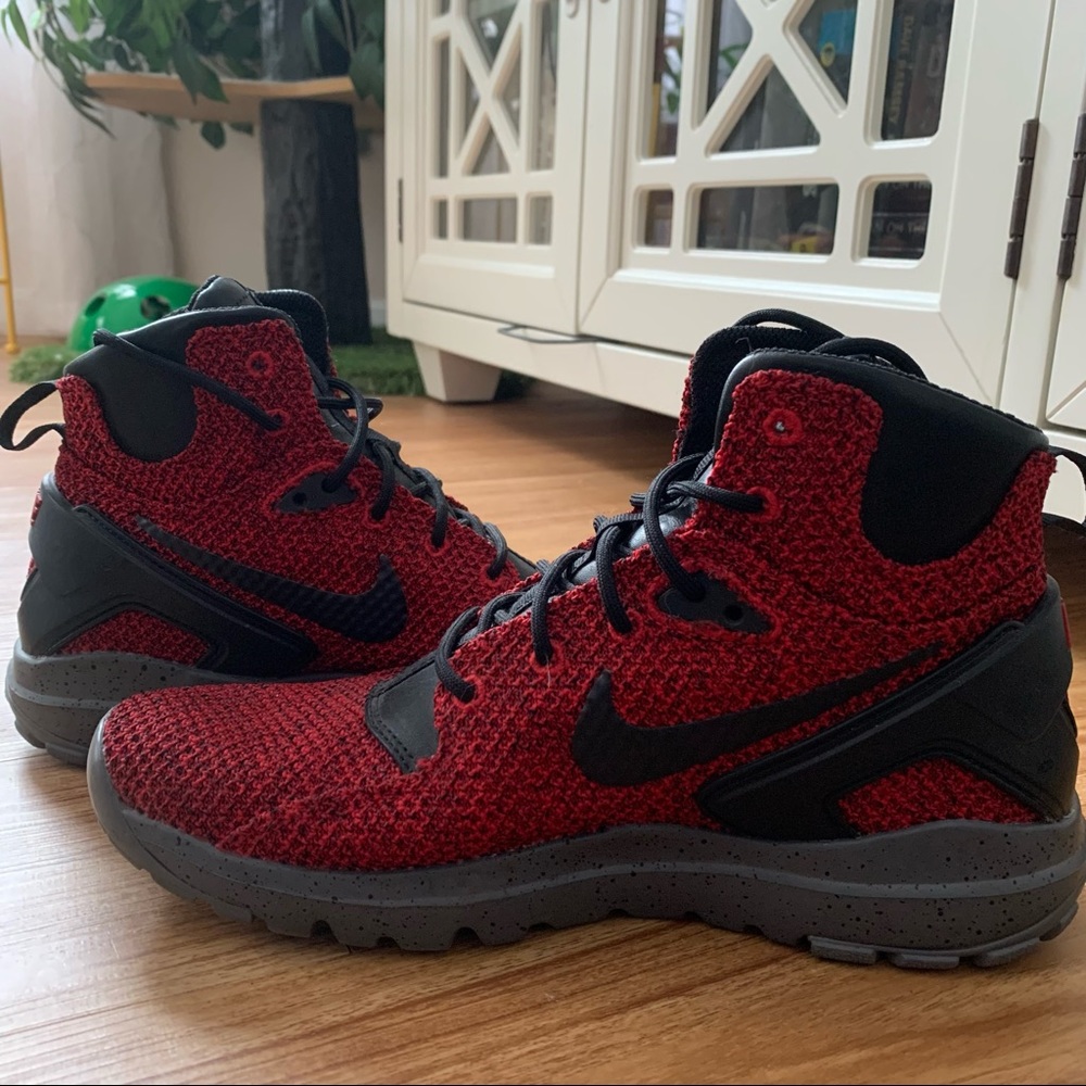 Nike Koth Ultra Mid ‘Gym Red’